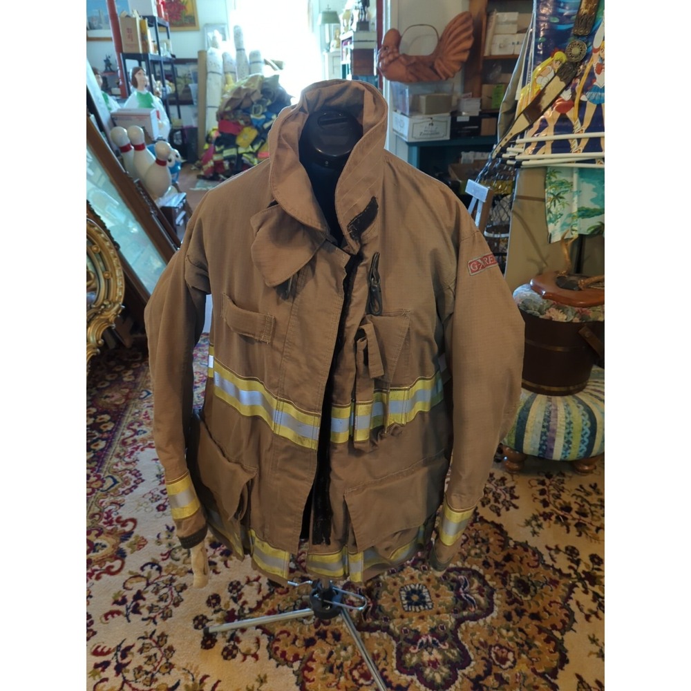 Vintage Retired Firefighter Turnout JACKET FIRE COAT USED Size 48‎ X 32